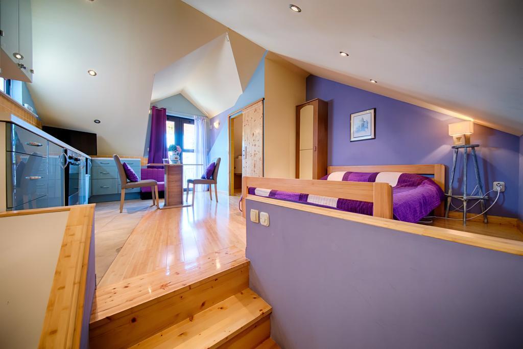 Apartments Villa Anka 코미자 외부 사진